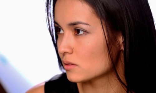 Отандық актриса «төсек» арқылы көтерілген қыздар туралы жайып салды